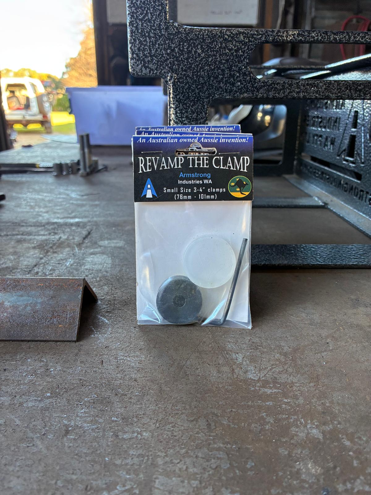 Tradie Pro Pack (3 Small + 3 Large + Caps )